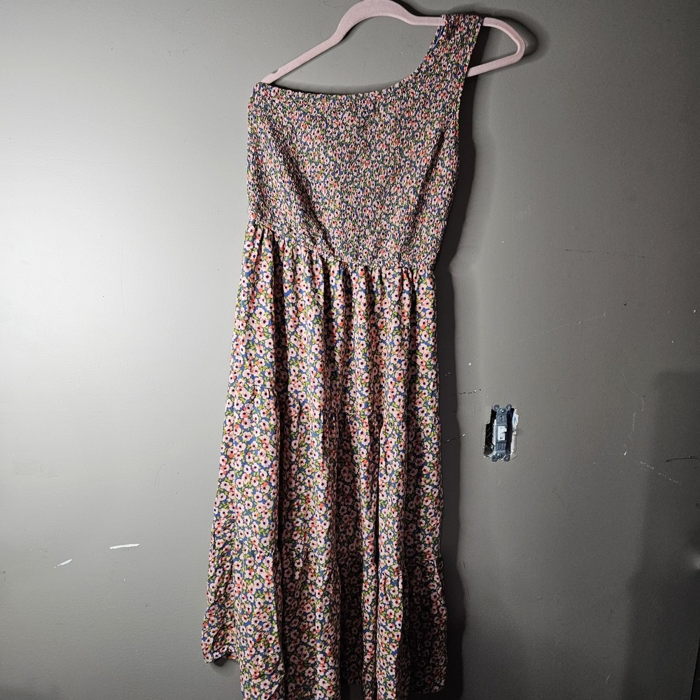 Zesica Floral One-Shoulder Smocked Maxi Dress Multicolor Sleeveless M Ptp 14"-18